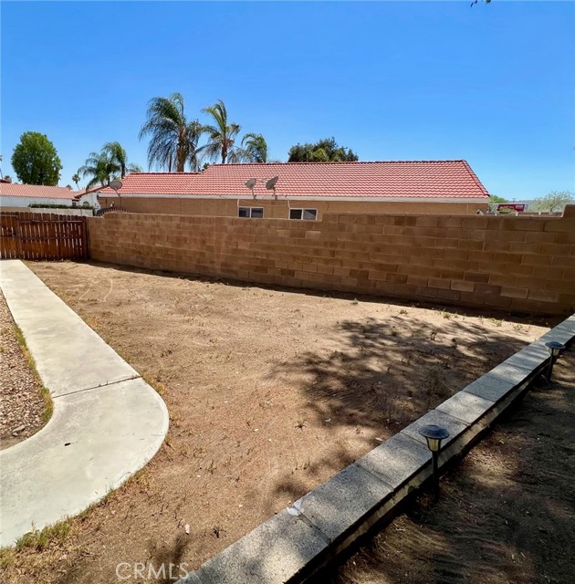 Image 14 of 20 For 110 Peppertree Drive