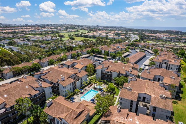 72 Corniche Drive, Dana Point CA: https://media.crmls.org/medias/e640f534-5c8d-4f02-b538-ebe69bee8d44.jpg