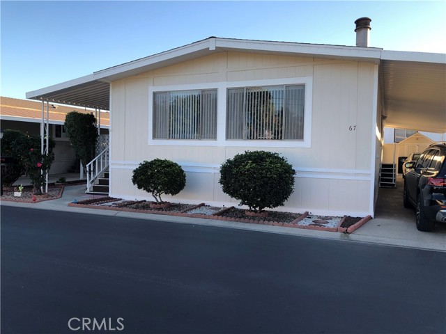 Detail Gallery Image 6 of 27 For 307 S Smith, Corona,  CA 92882 - 2 Beds | 2 Baths