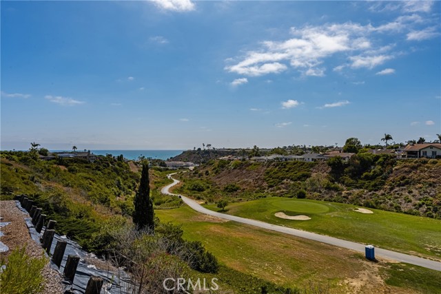 235 Via Ballena, San Clemente CA: https://media.crmls.org/medias/e6419bb2-5195-4571-963f-38eb2f0960af.jpg
