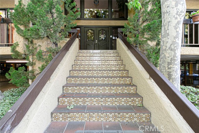 3481 Stancrest Drive, 321 photo 4