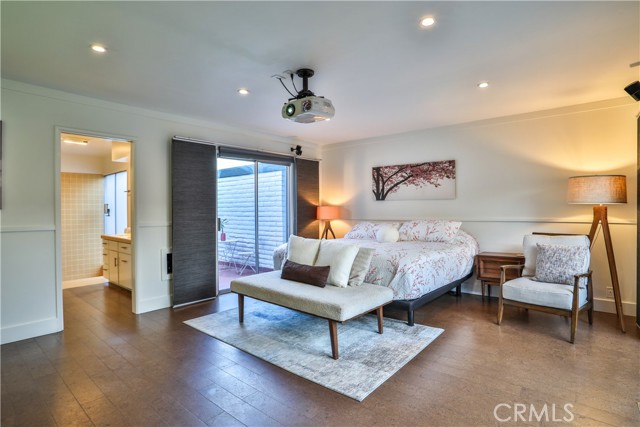315 Teasdale Drive, Claremont CA: https://media.crmls.org/medias/e6423e92-4e73-4773-afc9-ff979ab4c78b.jpg