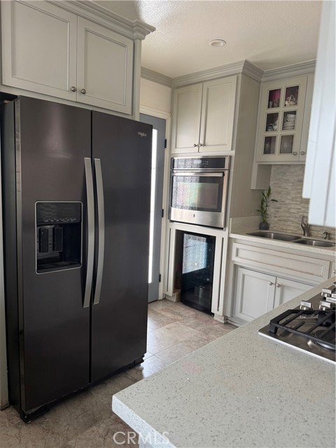 Detail Gallery Image 5 of 15 For 4552 Los Toros Ave, Pico Rivera,  CA 90660 - 2 Beds | 1 Baths