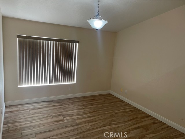 Detail Gallery Image 8 of 8 For 16491 Silica Dr, Victorville,  CA 92395 - 3 Beds | 2 Baths