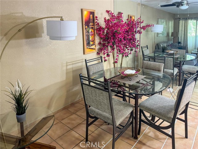 Detail Gallery Image 6 of 17 For 2812 N Auburn Ct #202,  Palm Springs,  CA 92262 - 1 Beds | 1 Baths