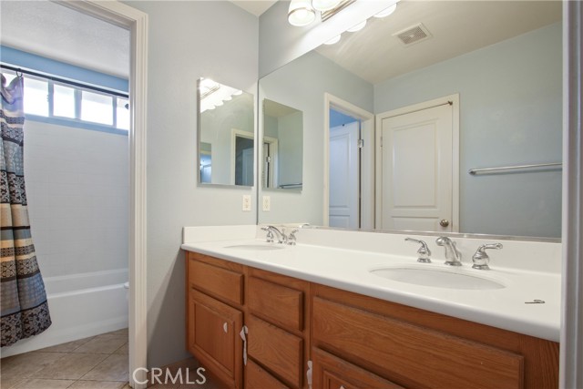Detail Gallery Image 27 of 35 For 823 Canterbury Lane, San Dimas,  CA 91773 - 4 Beds | 3 Baths
