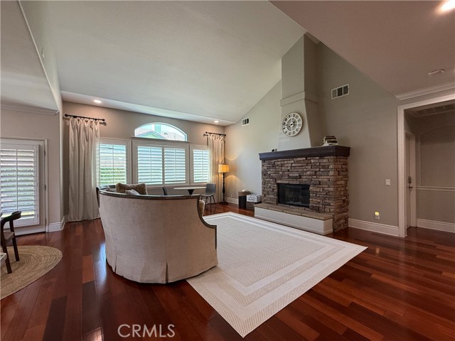 Detail Gallery Image 9 of 50 For 12210 Vista Ct, Chino,  CA 91710 - 3 Beds | 2 Baths