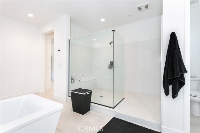 21628 Canyon Cove, Chatsworth CA: https://media.crmls.org/medias/e645e549-5759-4dc5-8944-71bd9dd2e522.jpg