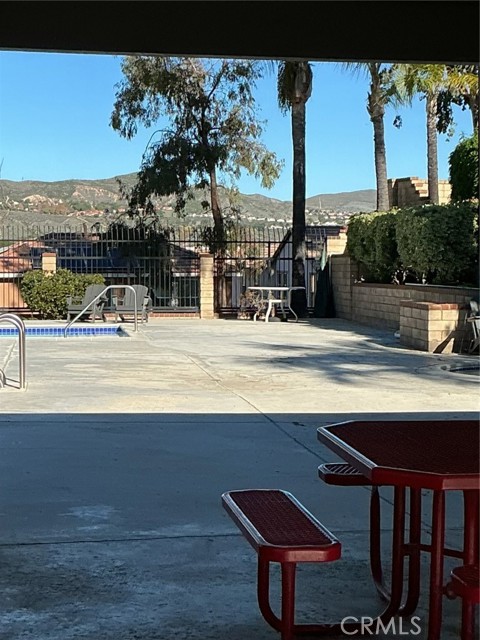 Detail Gallery Image 5 of 50 For 19849 Collins, Canyon Country,  CA 91351 - 3 Beds | 2 Baths