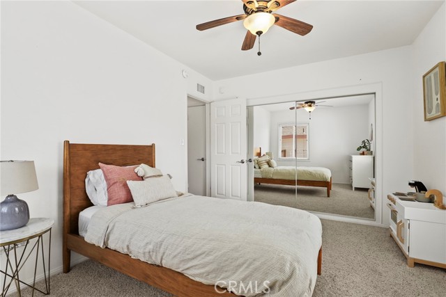 1870 N Arroyo Boulevard, Pasadena CA: https://media.crmls.org/medias/e6462493-f43d-47d7-ae6a-b1f1bf28c400.jpg