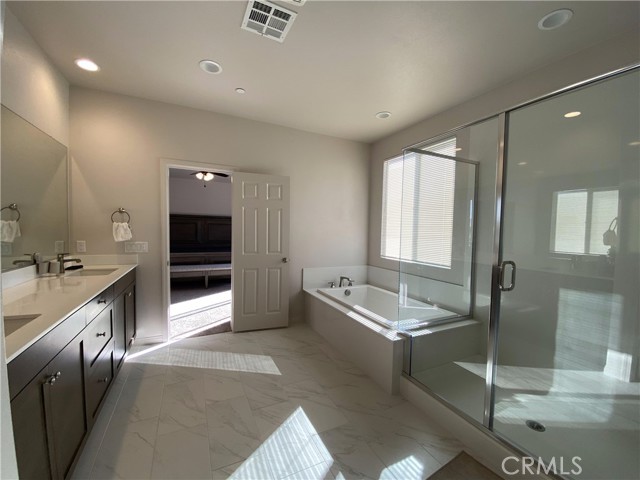 Detail Gallery Image 17 of 29 For 11301 Atlas Ct, Corona,  CA 92883 - 3 Beds | 2/1 Baths