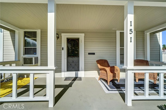 Detail Gallery Image 4 of 50 For 151 N Lincoln, Fullerton,  CA 92831 - 4 Beds | 4 Baths