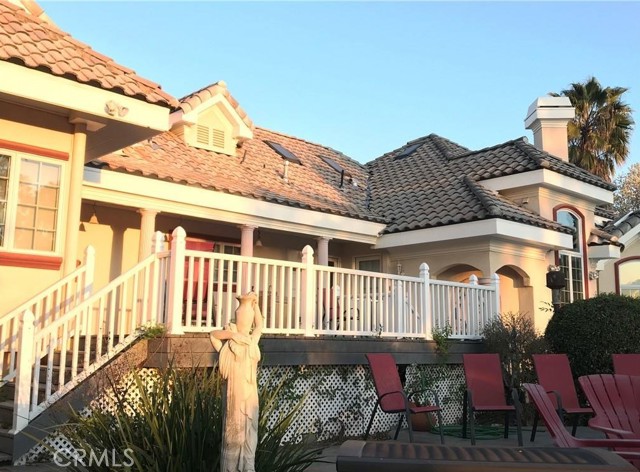 Detail Gallery Image 7 of 13 For 31063 E Sunset Dr, Redlands,  CA 92373 - 4 Beds | 3 Baths