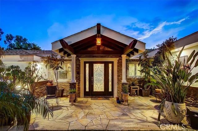 81 Dapplegray Lane, Rolling Hills Estates, California 90274, 4 Bedrooms Bedrooms, ,Residential,Sold,Dapplegray,PW22257890