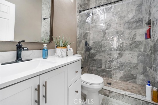 Image 14 of 43 For 11213 Shanandoah Street