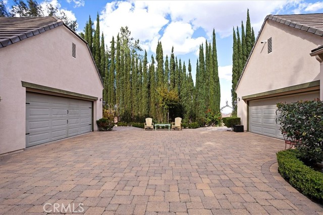 Detail Gallery Image 8 of 59 For 27630 Morning Glory Cir, Temecula,  CA 92590 - 4 Beds | 3/1 Baths