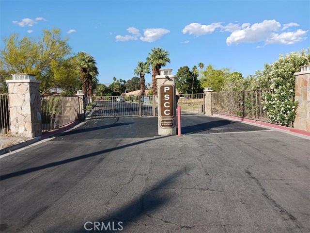 Detail Gallery Image 11 of 29 For 2679 N Whitewater Club Dr, Palm Springs,  CA 92262 - 3 Beds | 2 Baths
