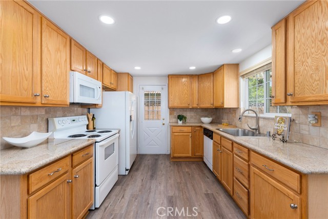Detail Gallery Image 12 of 32 For 1289 Coronado St, Upland,  CA 91786 - 4 Beds | 2 Baths