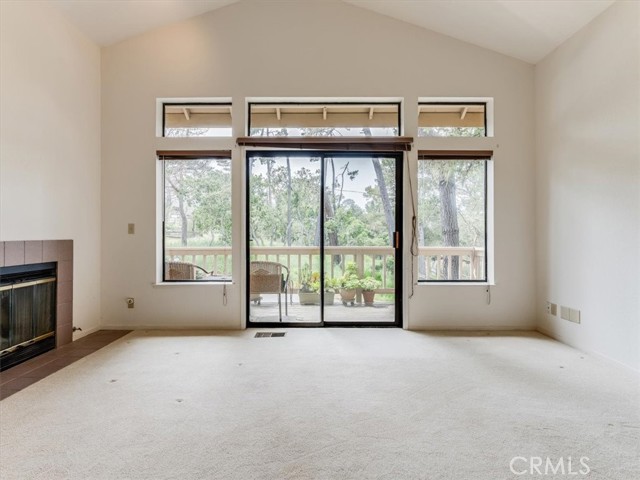 2320 Wilcombe Drive, Cambria CA: https://media.crmls.org/medias/e64c0d48-b01d-489f-9dc8-78527022eb04.jpg