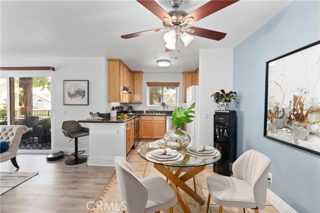 Detail Gallery Image 4 of 17 For 2275 Del Mar Way #202,  Corona,  CA 92882 - 1 Beds | 1 Baths