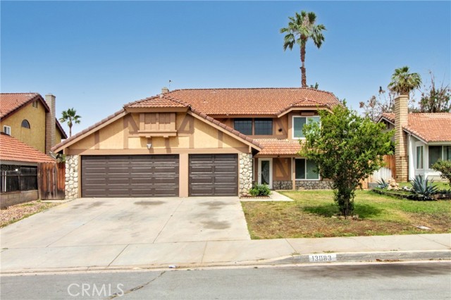 13083 Raenette Way, Moreno Valley CA: https://media.crmls.org/medias/e64d1eb0-cc6c-4814-899a-e8b66f991824.jpg