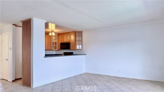 Detail Gallery Image 8 of 36 For 20930 Parthenia St #216,  Canoga Park,  CA 91304 - 1 Beds | 1 Baths