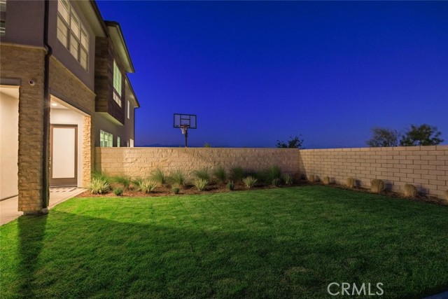 27751 Reel Lane, Stevenson Ranch CA: https://media.crmls.org/medias/e64d6ce6-d8da-4a39-b08e-c55f28511d65.jpg