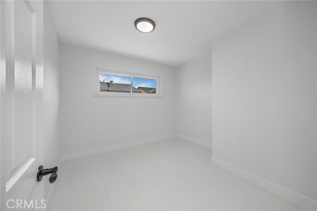 Detail Gallery Image 18 of 46 For 230 S Camellia, Anaheim,  CA 92804 - 4 Beds | 2 Baths