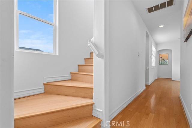 Detail Gallery Image 37 of 46 For 513 Pecan Ave, Huntington Beach,  CA 92648 - 3 Beds | 3/1 Baths