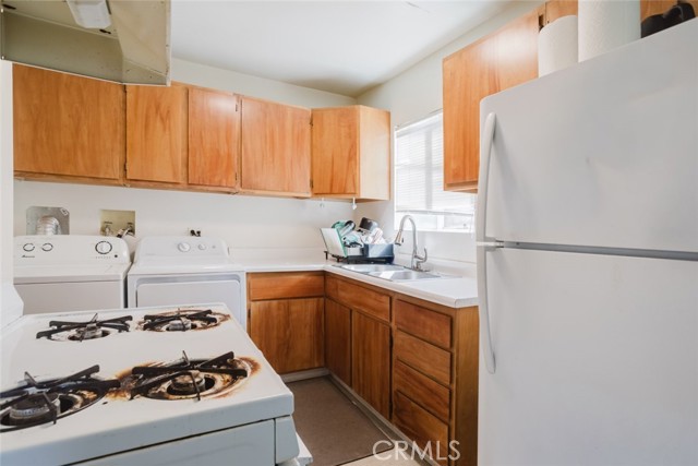 4190 Commonwealth Avenue photo 19