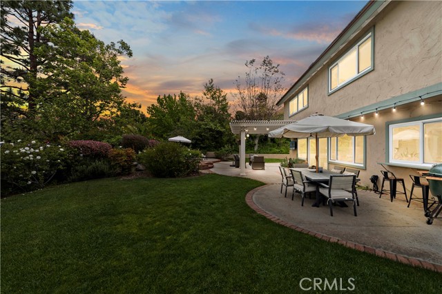 Detail Gallery Image 3 of 22 For 784 S Goldfinch, Anaheim Hills,  CA 92807 - 5 Beds | 3 Baths