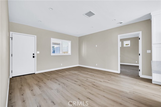Image 20 of 51 For 5602 Verdura Ave