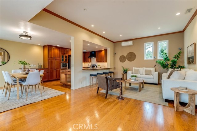 Detail Gallery Image 5 of 56 For 3930 Hollyhock Way, San Luis Obispo,  CA 93401 - 3 Beds | 3 Baths