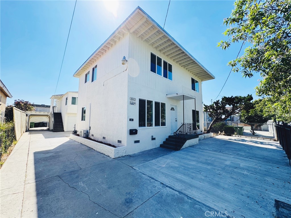 1512 E 110TH Street