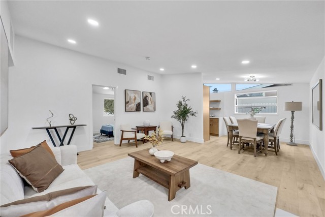 Detail Gallery Image 5 of 23 For 2601 Santa Ysabel, Fullerton,  CA 92831 - 5 Beds | 3 Baths