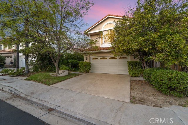 11648 Mariposa Bay Lane, Porter Ranch CA: https://media.crmls.org/medias/e6508b09-0764-4290-870f-90593edb6713.jpg