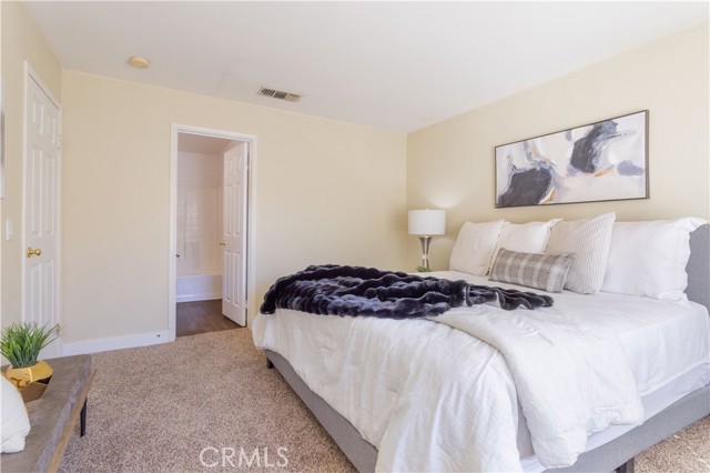 Detail Gallery Image 21 of 33 For 18024 Flynn Dr #5509,  Canyon Country,  CA 91387 - 2 Beds | 2 Baths