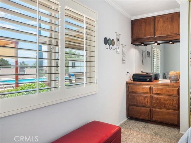 Detail Gallery Image 19 of 46 For 14427 Holly Dr, Victorville,  CA 92395 - 4 Beds | 2 Baths