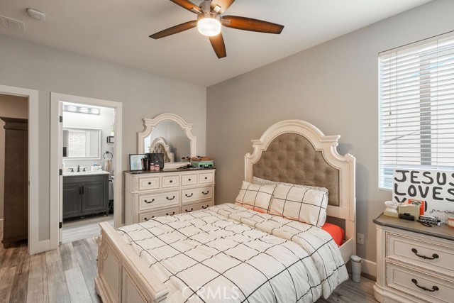 42518 Monahan Place, Murrieta CA: https://media.crmls.org/medias/e652e3a4-fc4a-4b8b-b78b-11e7e6eedaed.jpg