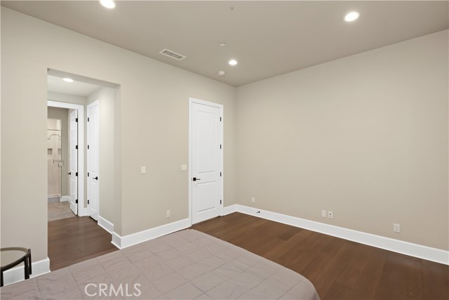 Detail Gallery Image 33 of 61 For 115 Candleglow, Irvine,  CA 92602 - 5 Beds | 5/1 Baths