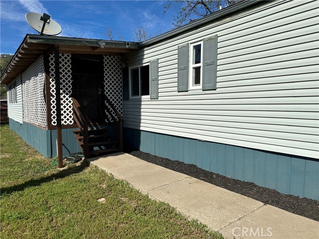 Detail Gallery Image 2 of 21 For 12880 4th, Clearlake Oaks,  CA 95423 - 2 Beds | 2 Baths