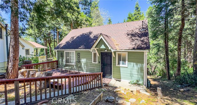 23120 Sycamore Lane, Crestline CA: https://media.crmls.org/medias/e656f954-c3ae-4623-b46e-63b91e888538.jpg