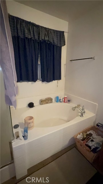 Detail Gallery Image 21 of 27 For 16937 Jurassic Pl, Victorville,  CA 92394 - 4 Beds | 3 Baths