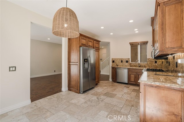 Detail Gallery Image 13 of 32 For 4023 Brindisi Pl, Moorpark,  CA 93021 - 2 Beds | 2/1 Baths