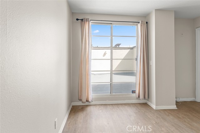 Detail Gallery Image 17 of 19 For 4334 Colbath Ave #304,  Sherman Oaks,  CA 91423 - 2 Beds | 3 Baths