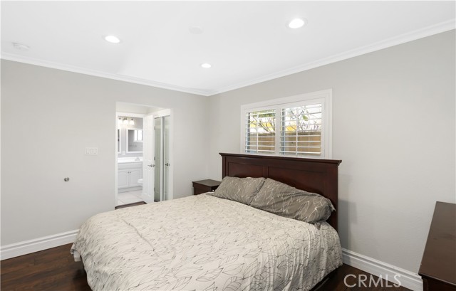 2279 W Falmouth Avenue, Anaheim CA: https://media.crmls.org/medias/e6580a7f-1784-4458-a093-3ad3c9fb1fe5.jpg