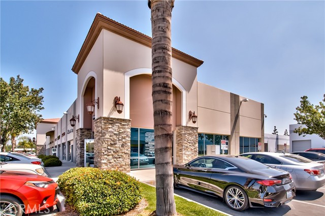 13641 Central Avenue, Chino, California 91710, ,Commercial Lease,For Rent,13641 Central Avenue,CRIV25134593