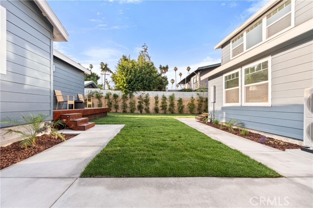 229 S Kingsley Drive, Los Angeles CA: https://media.crmls.org/medias/e658d7ad-03b9-46a7-a486-f5a862fddbef.jpg