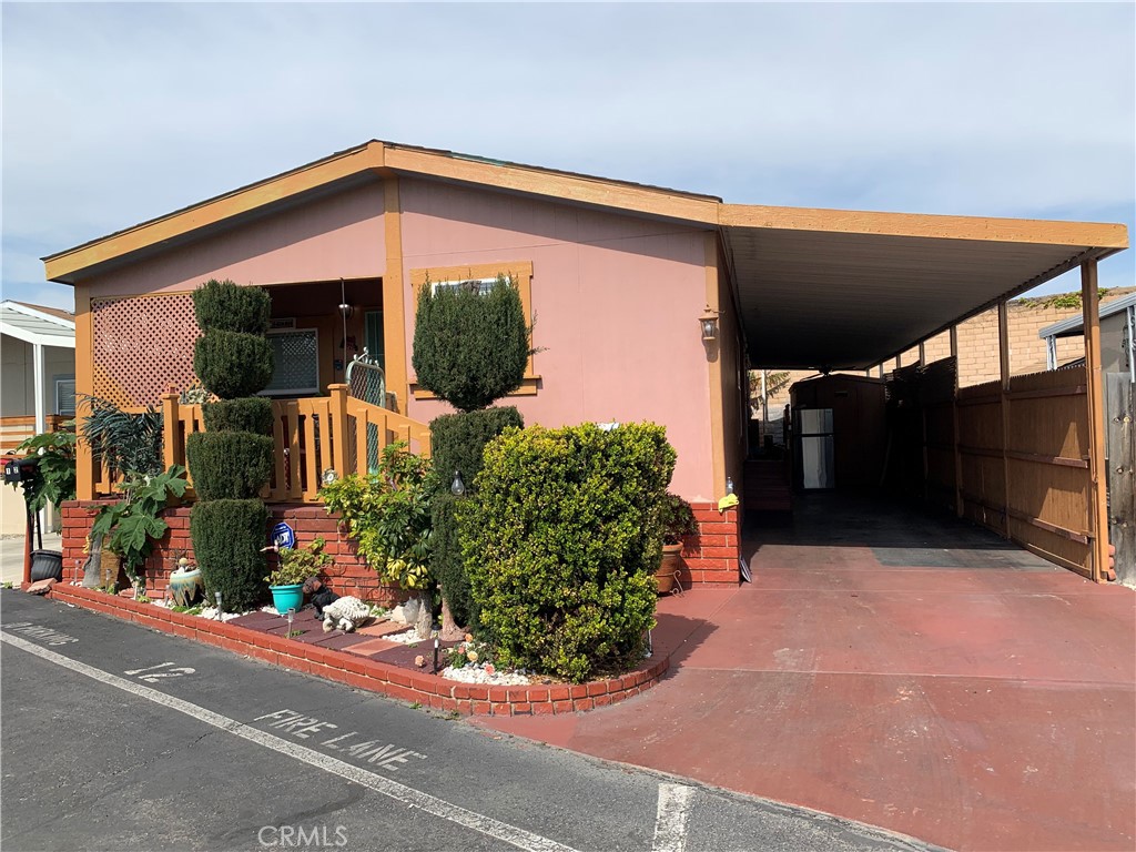 20806 Gridley Road 12, Lakewood, CA 90715