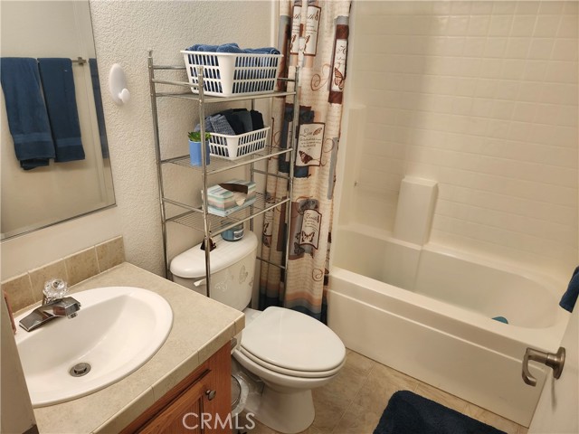 Detail Gallery Image 18 of 35 For 100 S. Westwood St #14,  Porterville,  CA 93257 - 3 Beds | 2 Baths